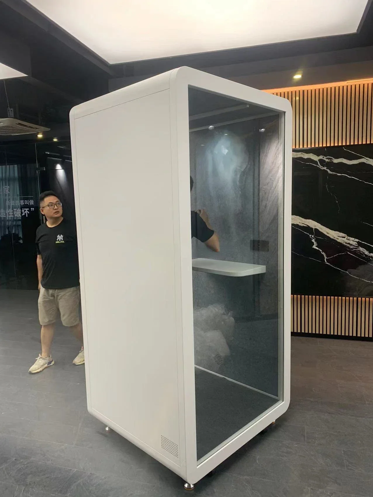 Removable Silent Cabin Work Office Phone Call Booth Meeting Office Pod Sound Proof Booth Phone BoothHot Sales