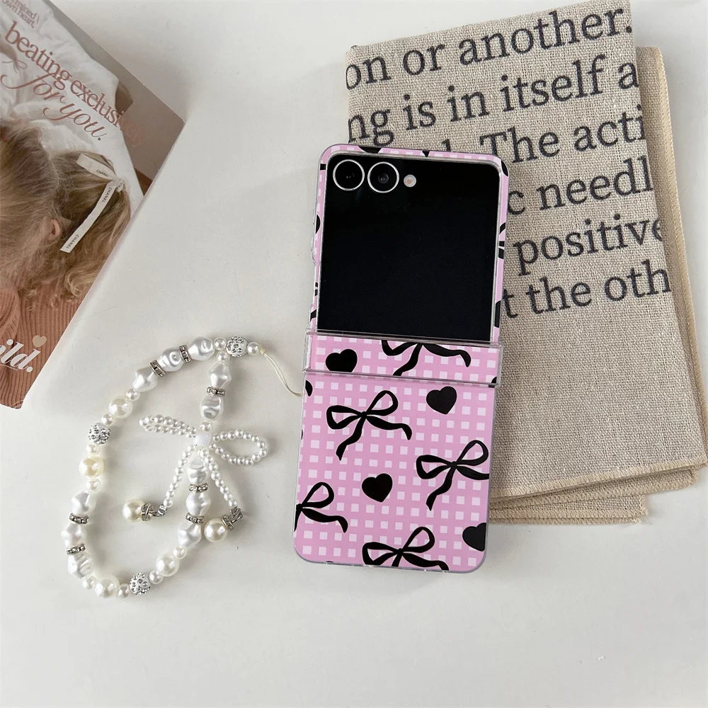 Preppy Sweet Vintage Pink Plaid Bow Heart Printed Phone Case for Samsung Galaxy Z Flip 7-3 Pearl Bead Strap Protective Cover