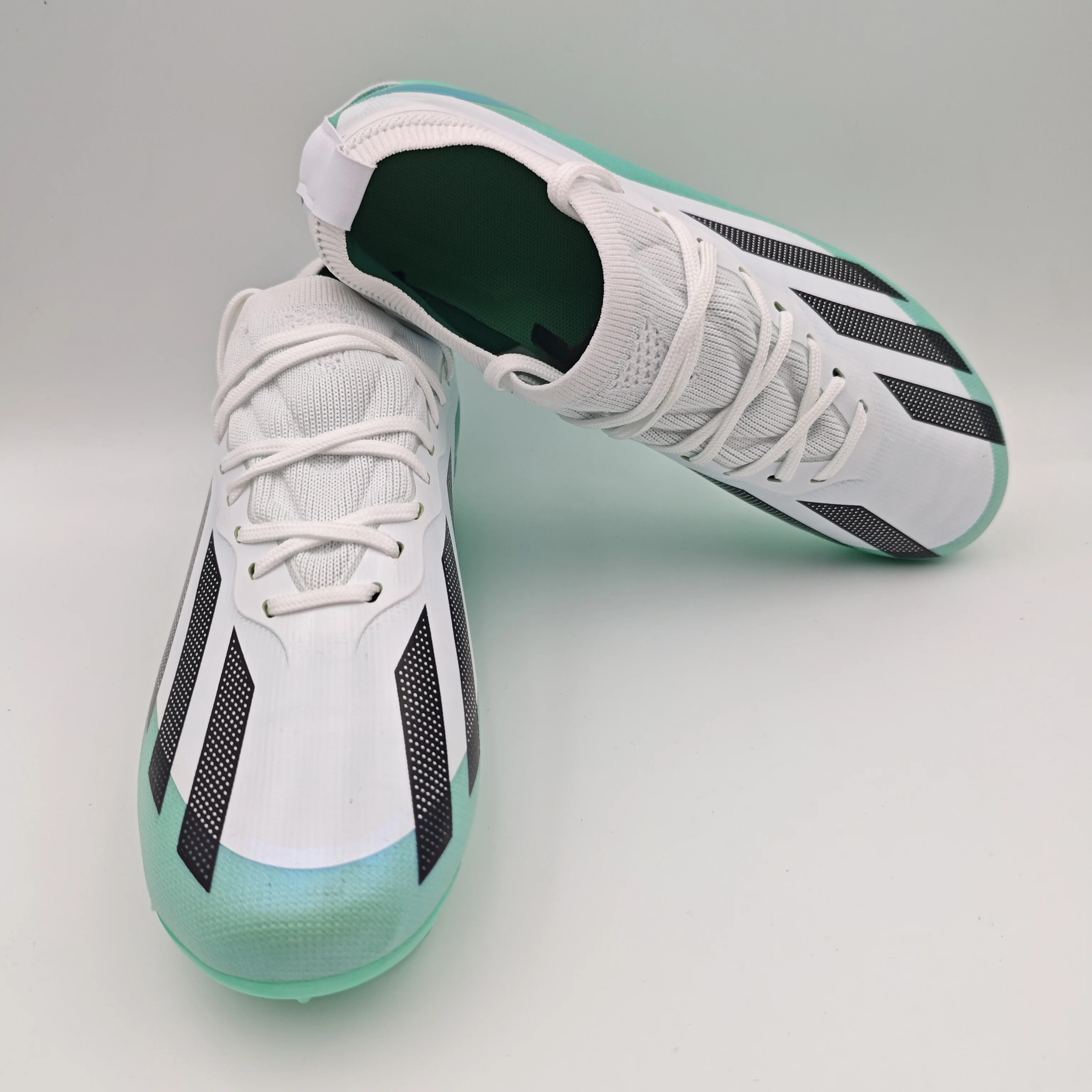 

Mens High Quality Football Boots Professional FG/TF Soccer Shoes Studded Kids Anti-Skip Training Unisex Original Soccer Cleats