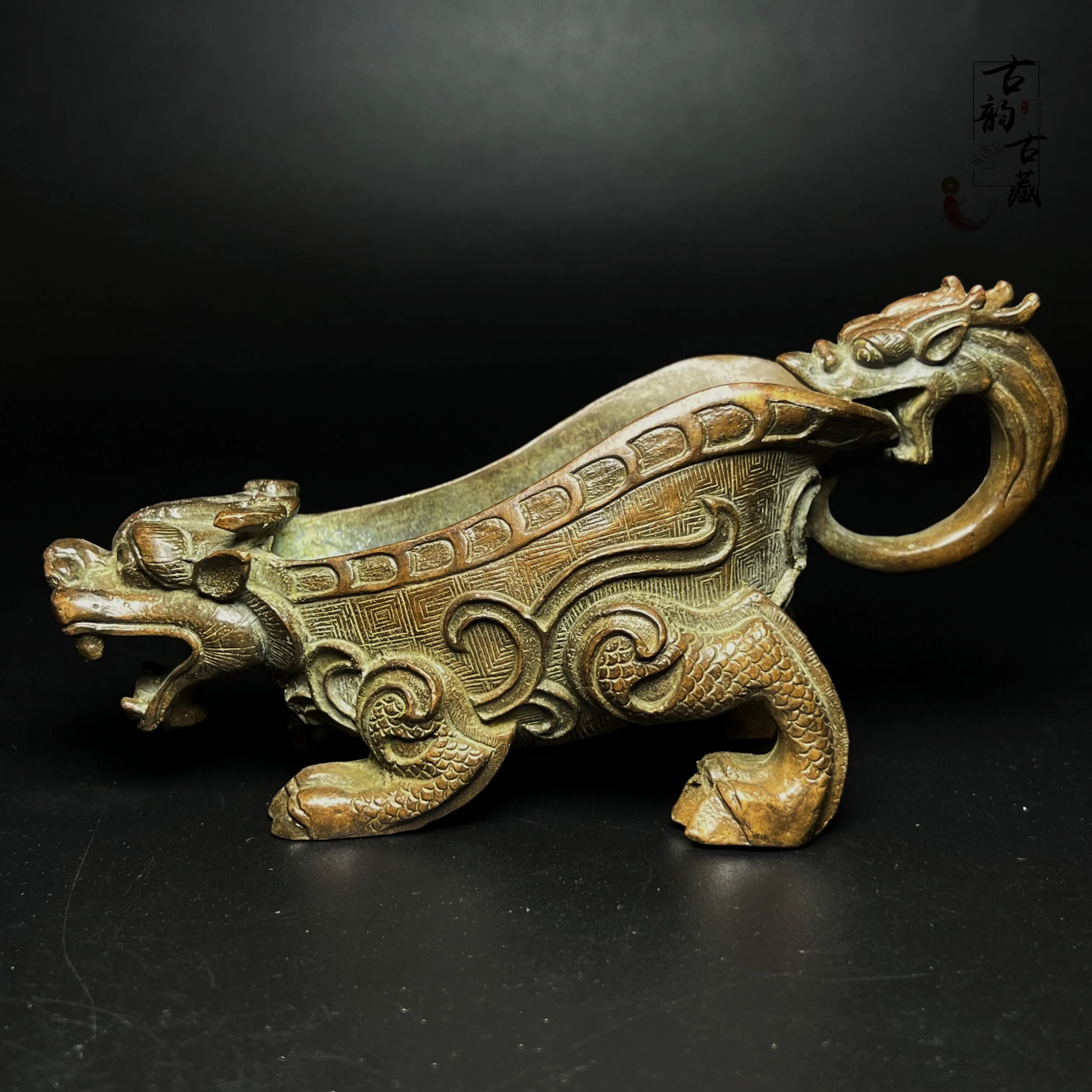 Antique Old Chinese bronze dragon cup,Free shipping