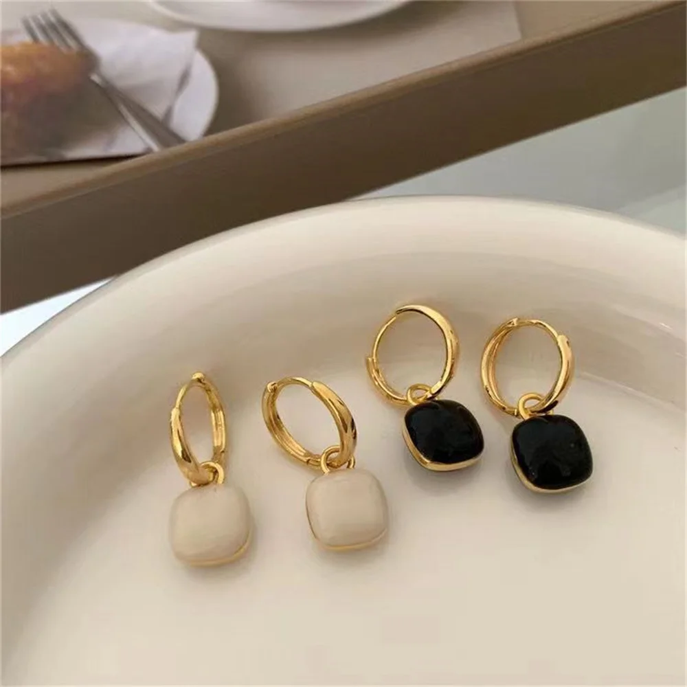 

Korean Fashion Square Pendant Earrings For Women Elegant Zircon Geometrics Circle Hook Earrings Lady Office Party Jewelry Gifts