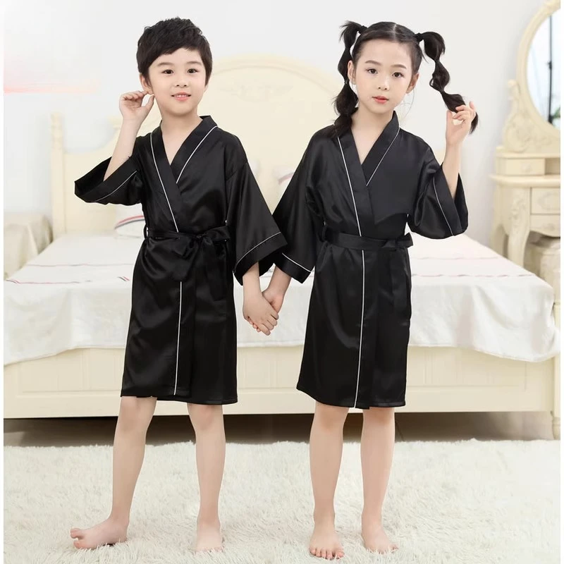 

LOGO Kimono Girls Kids Bathrobe for Girls Toddle Baby Girls Silk Satin Pajamas Wedding Party Robes Children Bridemaid Gowns