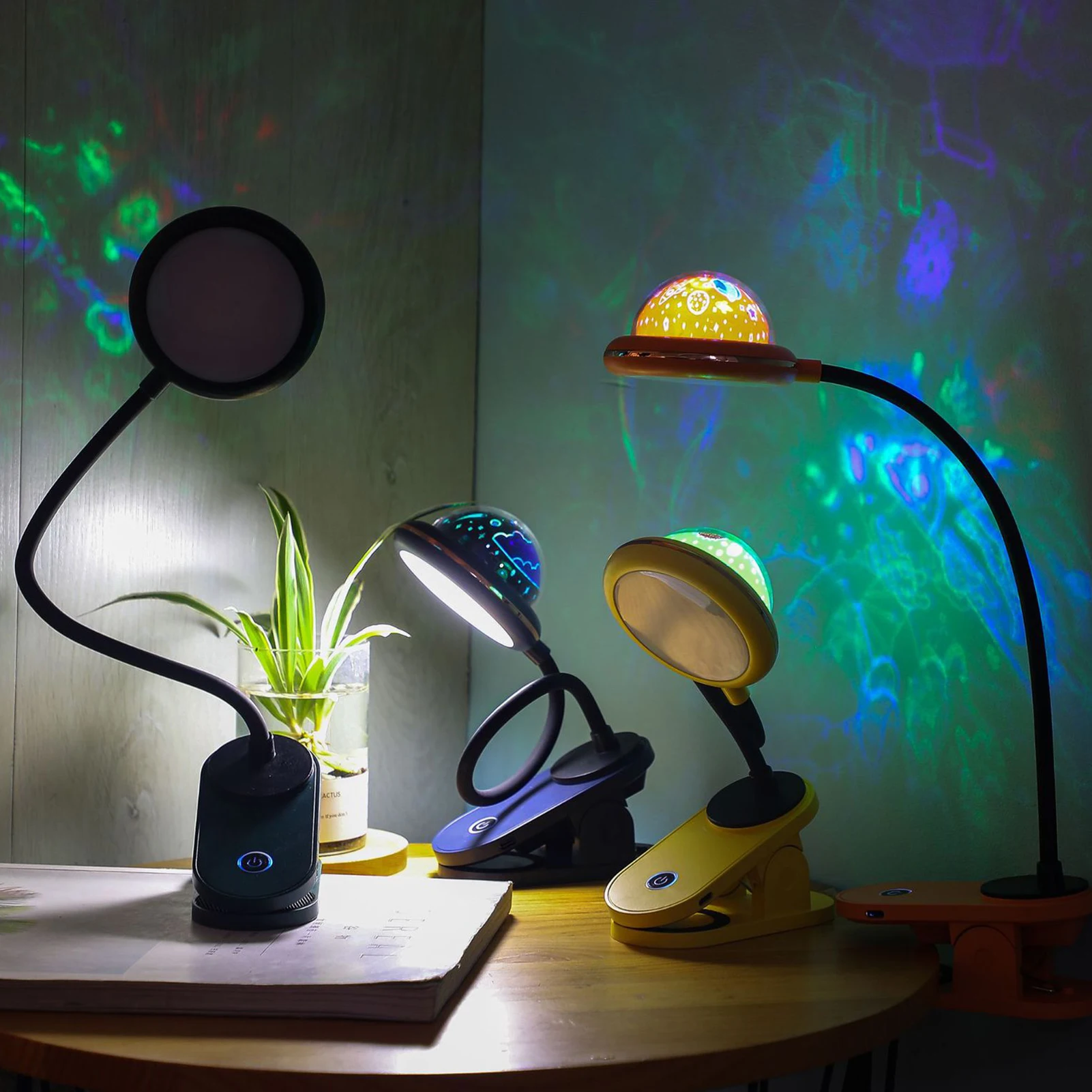 

USB Rechargeable Star Projector Night Light Touch Control Desk Lamp With Clamp Creative Atmosphere Planet Projection Light