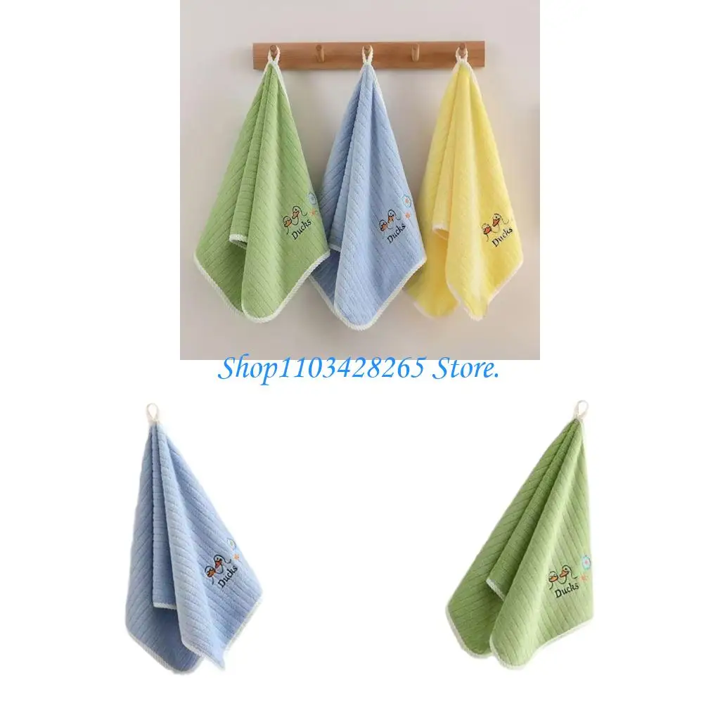 

Дышащие новорожденные лицом в полотенце