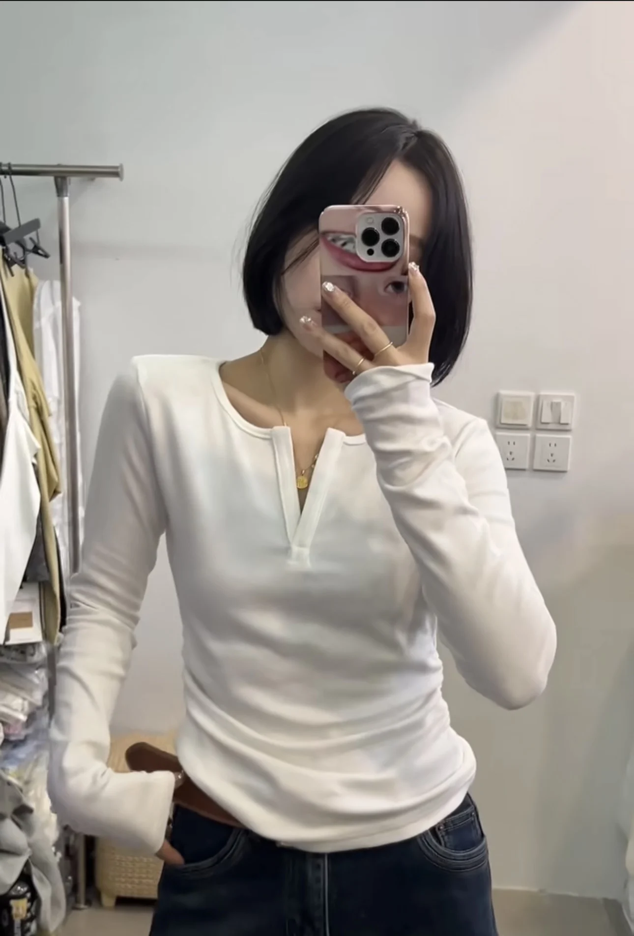 

Korean Sle V-Ne Brued Long Sve T-irt Women's Slim Fit ort Top Pure Color Versatile Simple Design Winter Commute ...