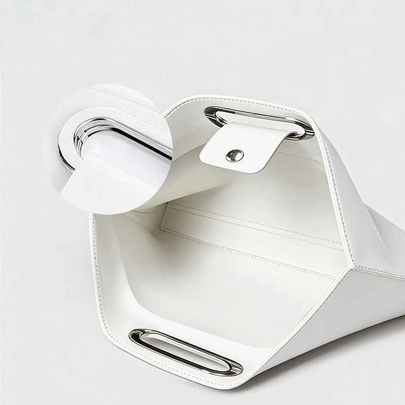 Cartoon Kawaii Laptop Bag Briefcase Handheld Waterproof Anti-scratch Wear-resistant Safe Materials Fashion Good Looks Chiikawa