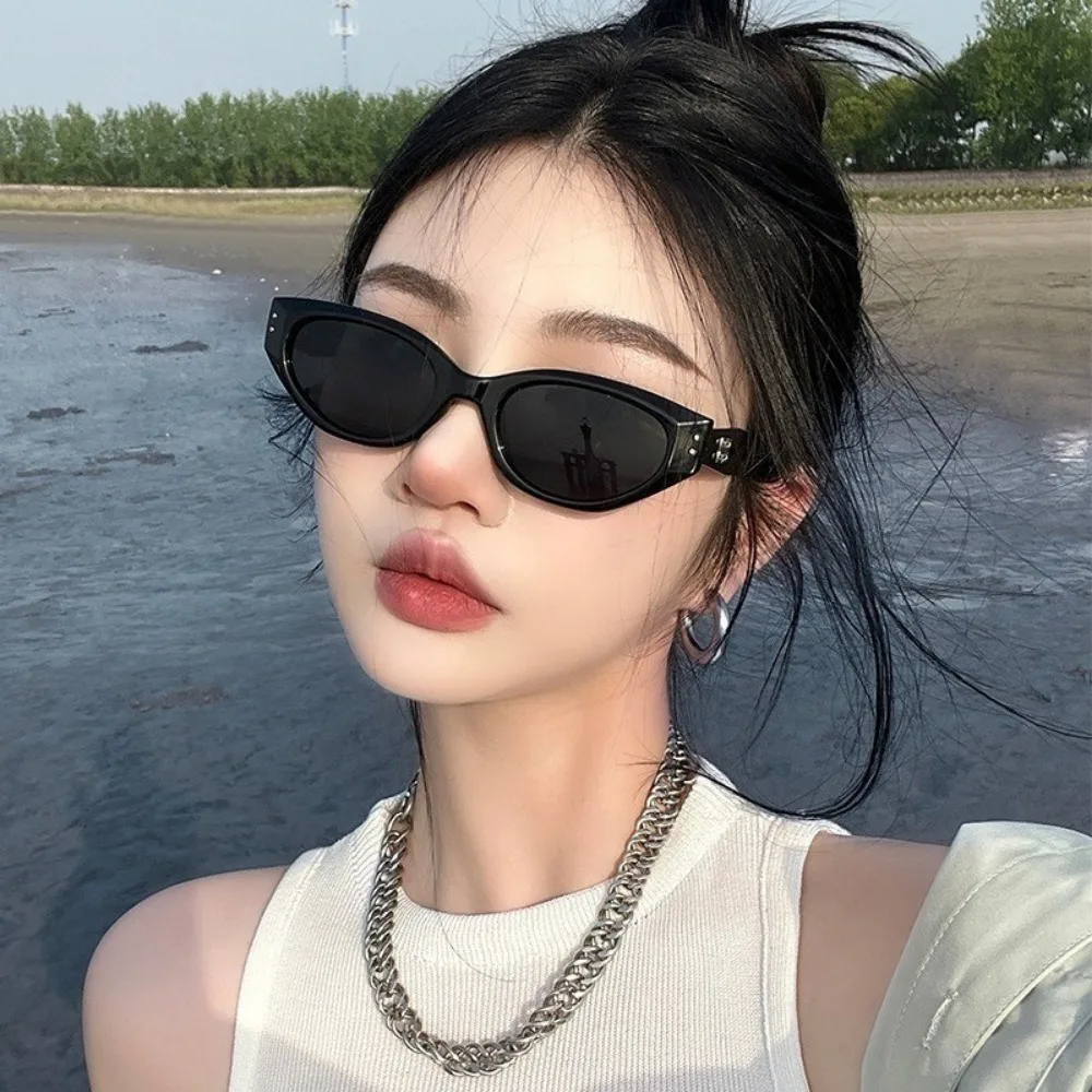 2-teilige koreanische Version, trendige Retro-Cat-Eye-Sonnenbrille für Damen, Hip Hop, Western, lässig, schlicht, einfarbig, Outdoor-Brille – Detail 2