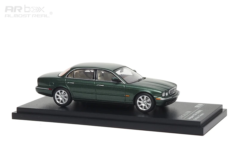 (الطلب المسبق) AR Box 1:64 Jaguar XJ350 British Racing Green Diecast Collector's Vehicle Model Car #4