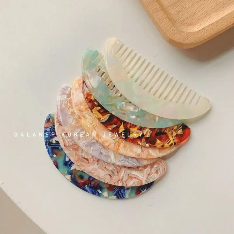 

Vintage Hairbrush Women's Mini Small Wide Tooth Comb Gift Ins Style Portable Wash Hair Comb Anti-Static