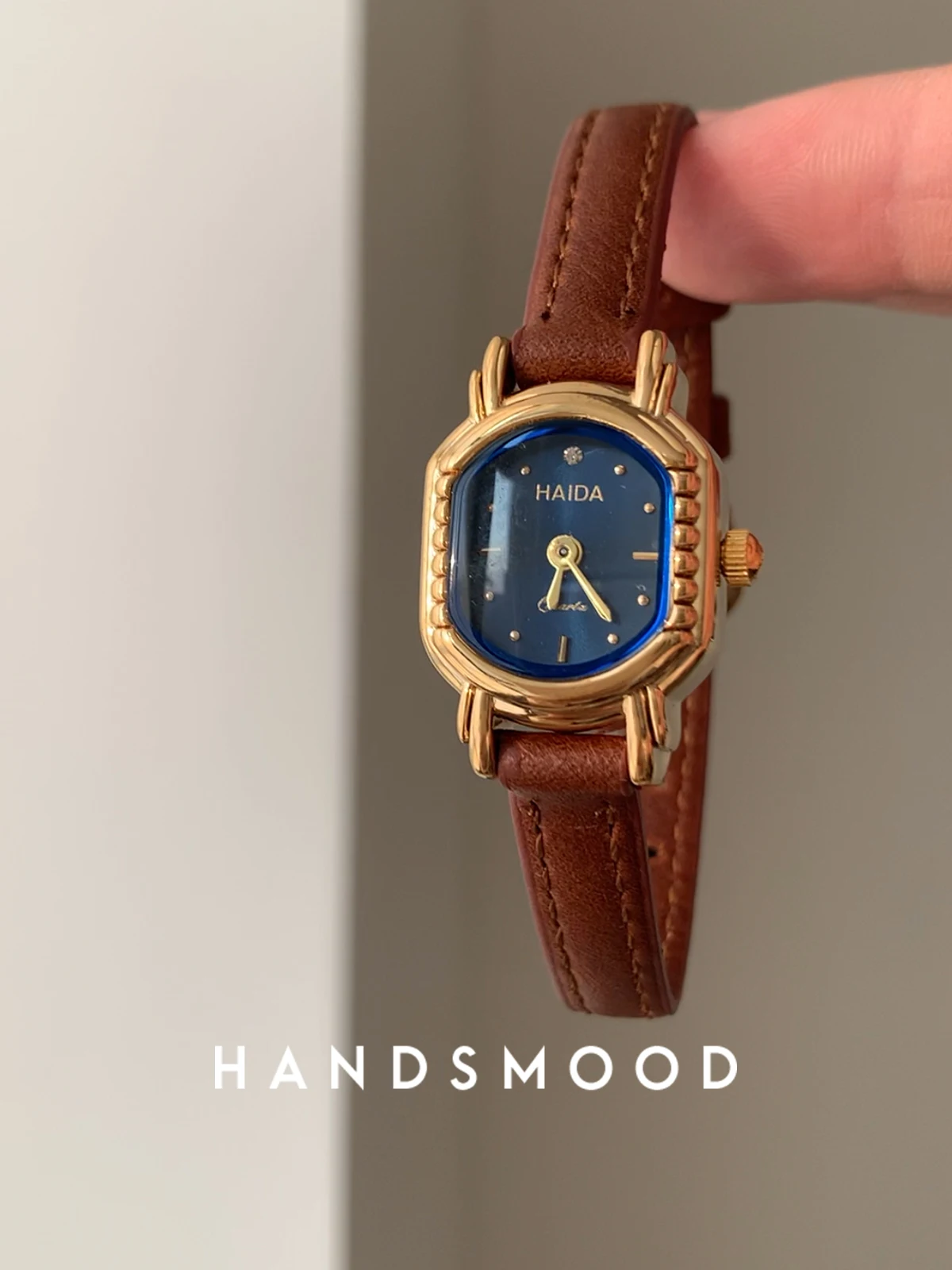 2026 Luxury Exquisite Natural Stone Bracelet Watch Fashionable Elegant Ladies' Wristwatch Stylish Quartz Watch Gift