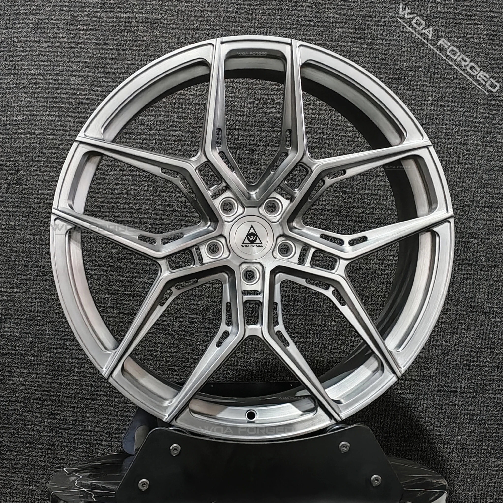 

Customized 6061T6 Chrome Forged Deep Recessed Car Wheels EVO-4 Single-piece Forged Single-multi-spoke Lightweight Premium Prod