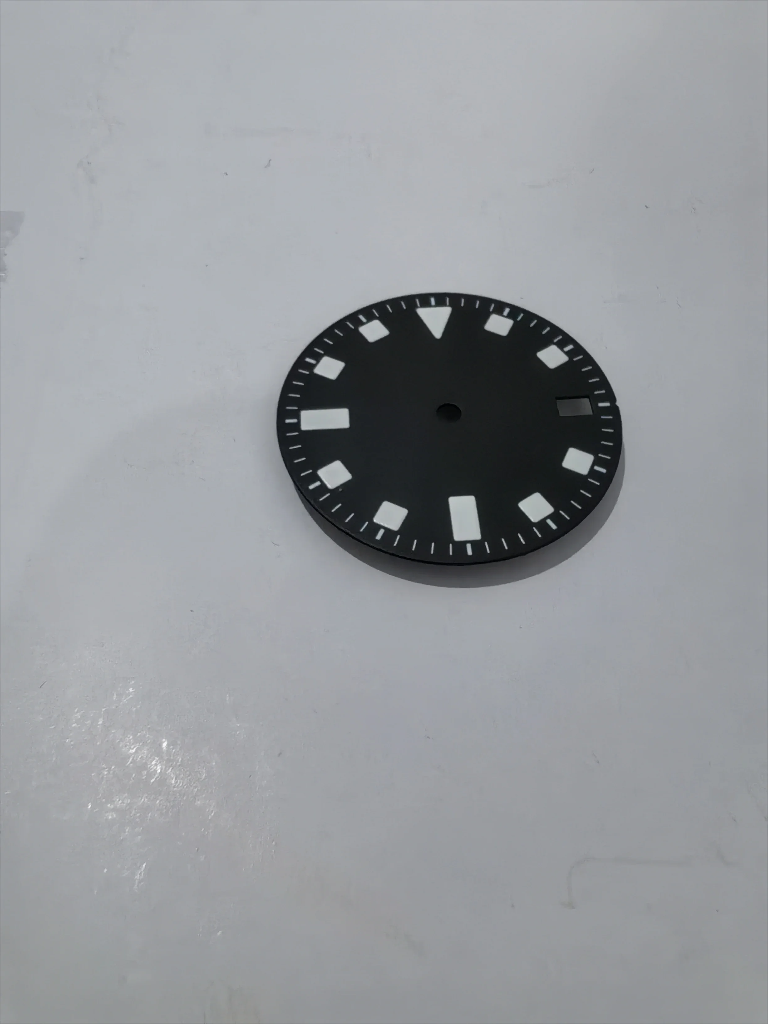 

Net version matte black single calendar universal modified submarine NH35 NH34 other movements 28.5MM