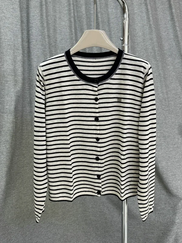 

Casual Knitted Woolen Cardigan Spring Commute round Neck Single Button Striped Sheep Wool Knitwear Women's Loose Fit Long Sleeve