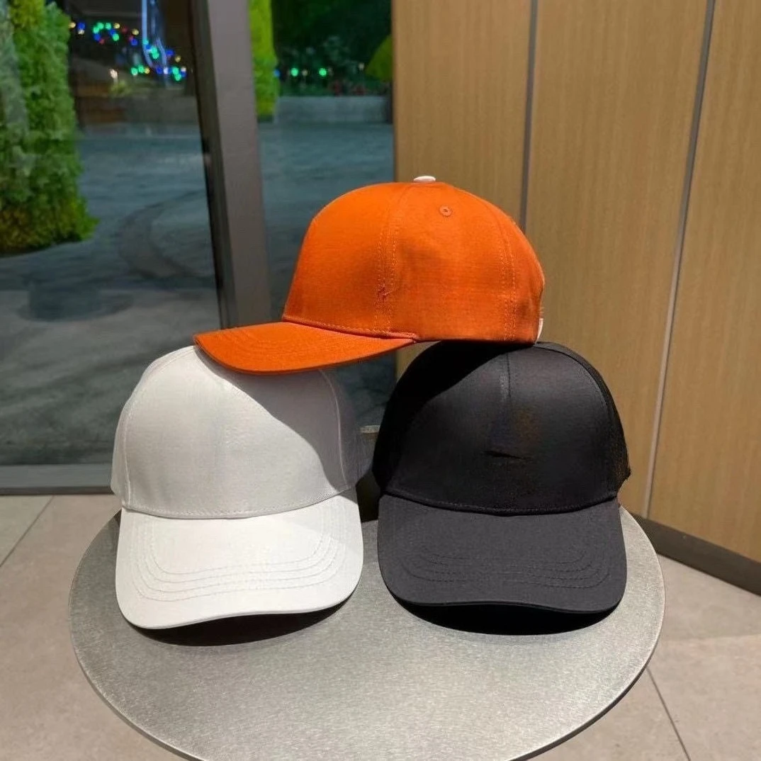 

H Designer Letter Baseball Cap Letter Embroidery High Quality Hard Top Caps Male and Female Couples Go Out Travel Visor