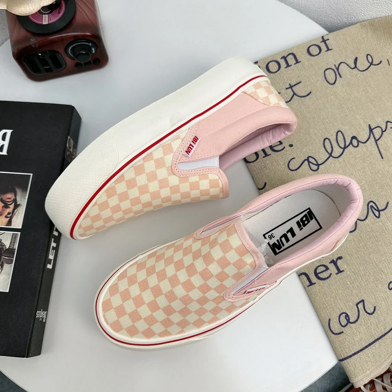 Quality Women Thick Sole Pink Canvas Shoes Checkered Unisex Black White Checkered Sneaker Slip On Girls Students Casual Shoes