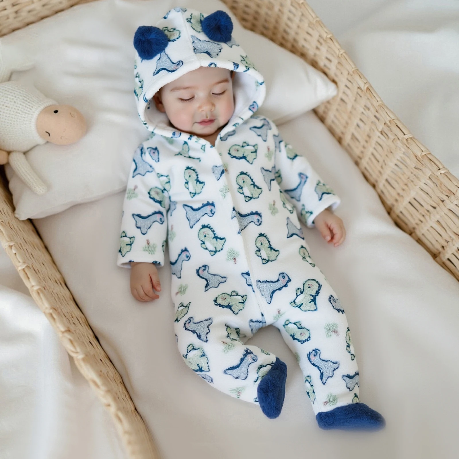 

Suefunskry Baby Boys Winter Plush Hooded Jumpsuit Cute Long Sleeve Dinosaur Print Button Up Footed Romper