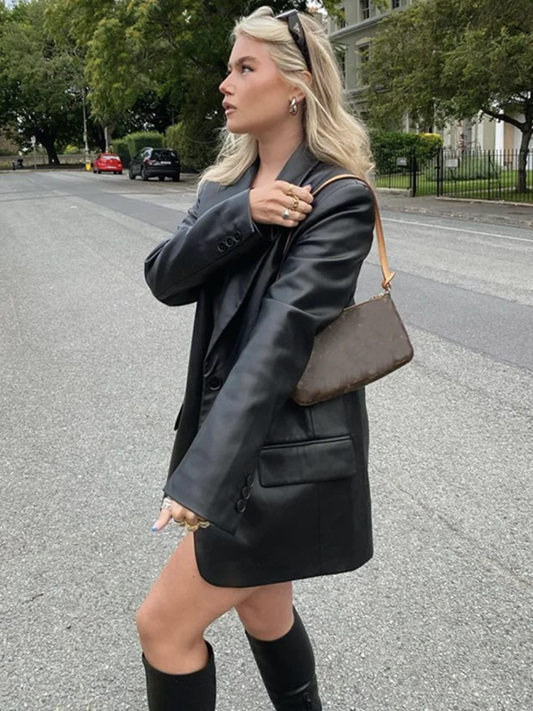 Woman Vintage Black Basic Leather Blazer 2023 Autumn Casual Female Solid Long Sleeve Pu Outwear Ladies Cool Straight Blazers