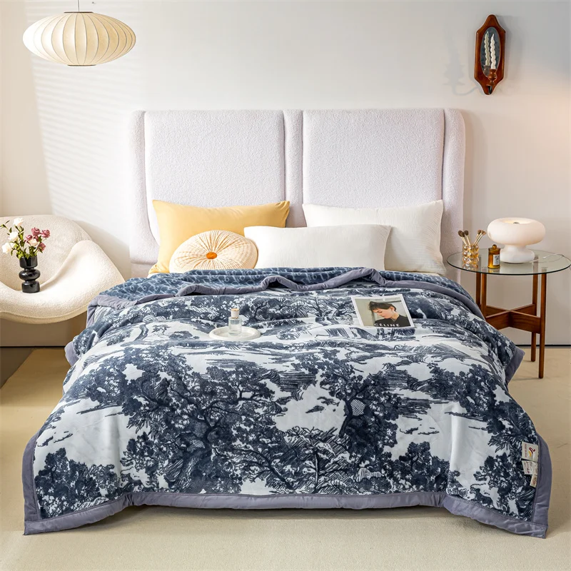 

Thickened Blanket Double Side Luxury Brand Antistatic Covered with Velvet Fluffy Carpet Fashion Bed Sheet Travel Mat Bedspread