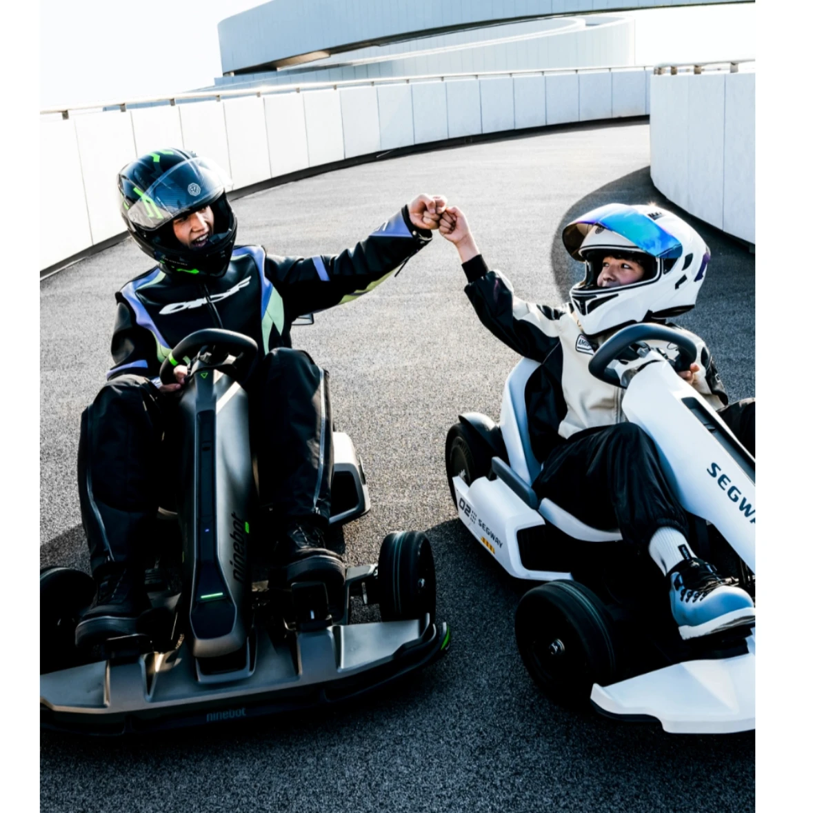 New 360 Degree Rechargeable Electric Go Kart Children's Ride-on Four-Wheel Drift Car for Adults and Toys
