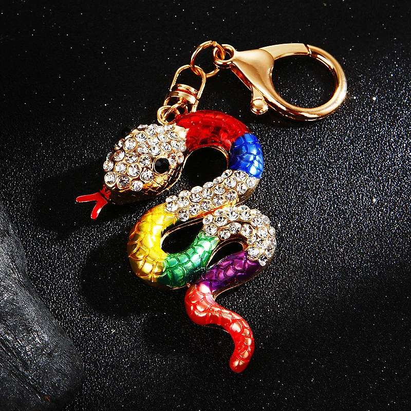 Creative Cute Snake Rhinestones Enamel Keychain Fantastic Animal Keyring Couple Friends Jewelry Cute Bag Pendant