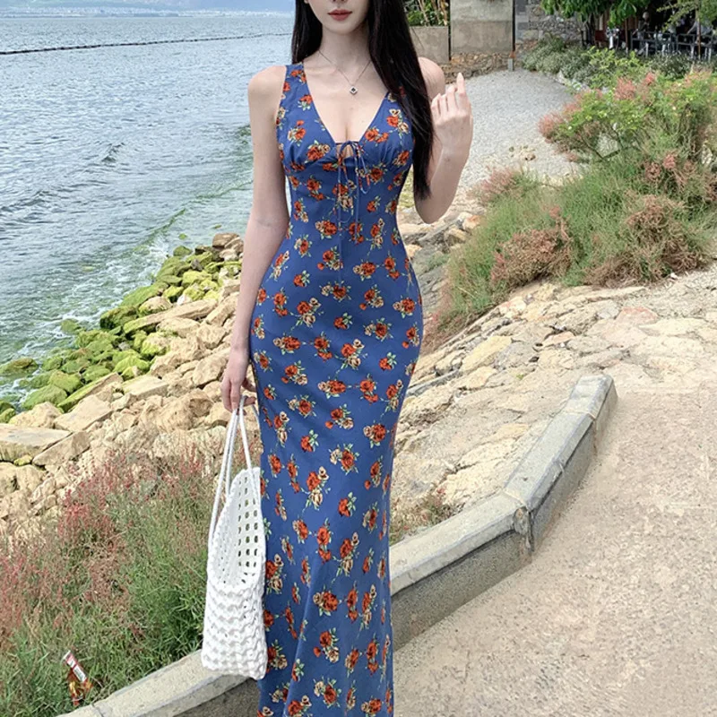 HKSH Summer New Women Chic Fashion Vacation Style Sweet V-neck Waist-cinching Slimming Sleeveless Floral Strap Long Dress HK5861