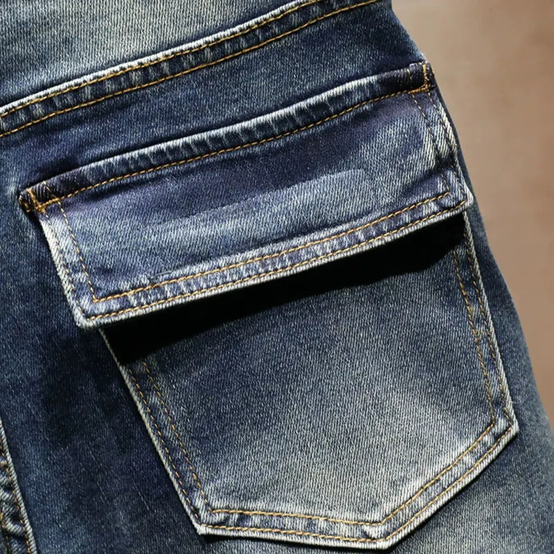 Y2k pantalones vaqueros nuevos italianos con bolsillos grandes, elásticos nostálgicos, corte ajustado, vaqueros azules pintados, pantalones de retales de calle alta, hombre