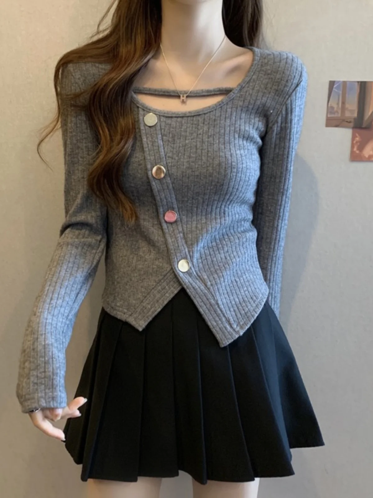 

Plus Size Cropped Sweater 2025 Early Autumn Asymmetrical Design Materialism Aesthetic Flattering Knit Womens Fashion