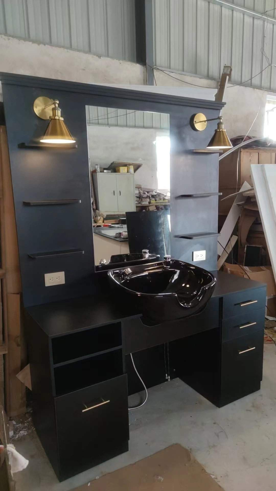 Modern Design Style High-End Retro Barber Shop Mirror Table Men's Oil Head Hair Salon Special Made Of MDF
