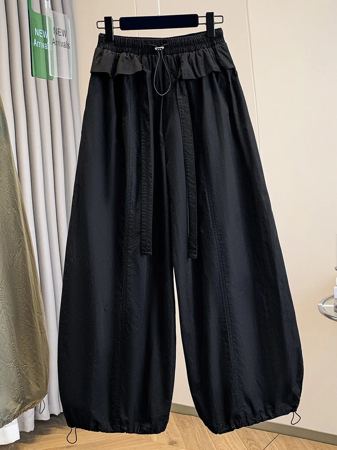 Casual Cotton Lantern Pants Women's Loose Cuffed Wide Leg Pants Elastic Waistband High Waist Simple Style Summer Fashion
