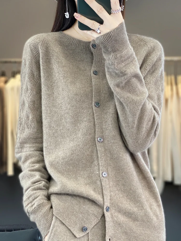 

2024 Autumn Winter Soft Merino Wool Sweater Solid Color Casual Fashion Cardigan Long Sleeve Knitwear