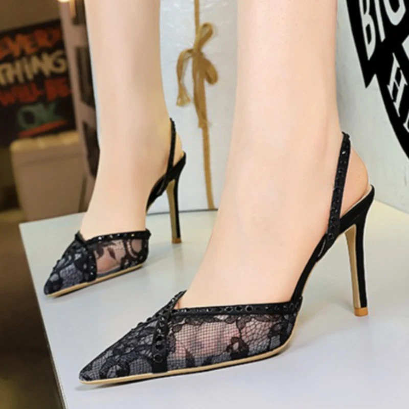 

Luxury Designer Shiny Rhinestone High Heels Shoes for Women Summer Sexy Pointed Toe Pumps Elegant Slingbacks Heeled Sandals