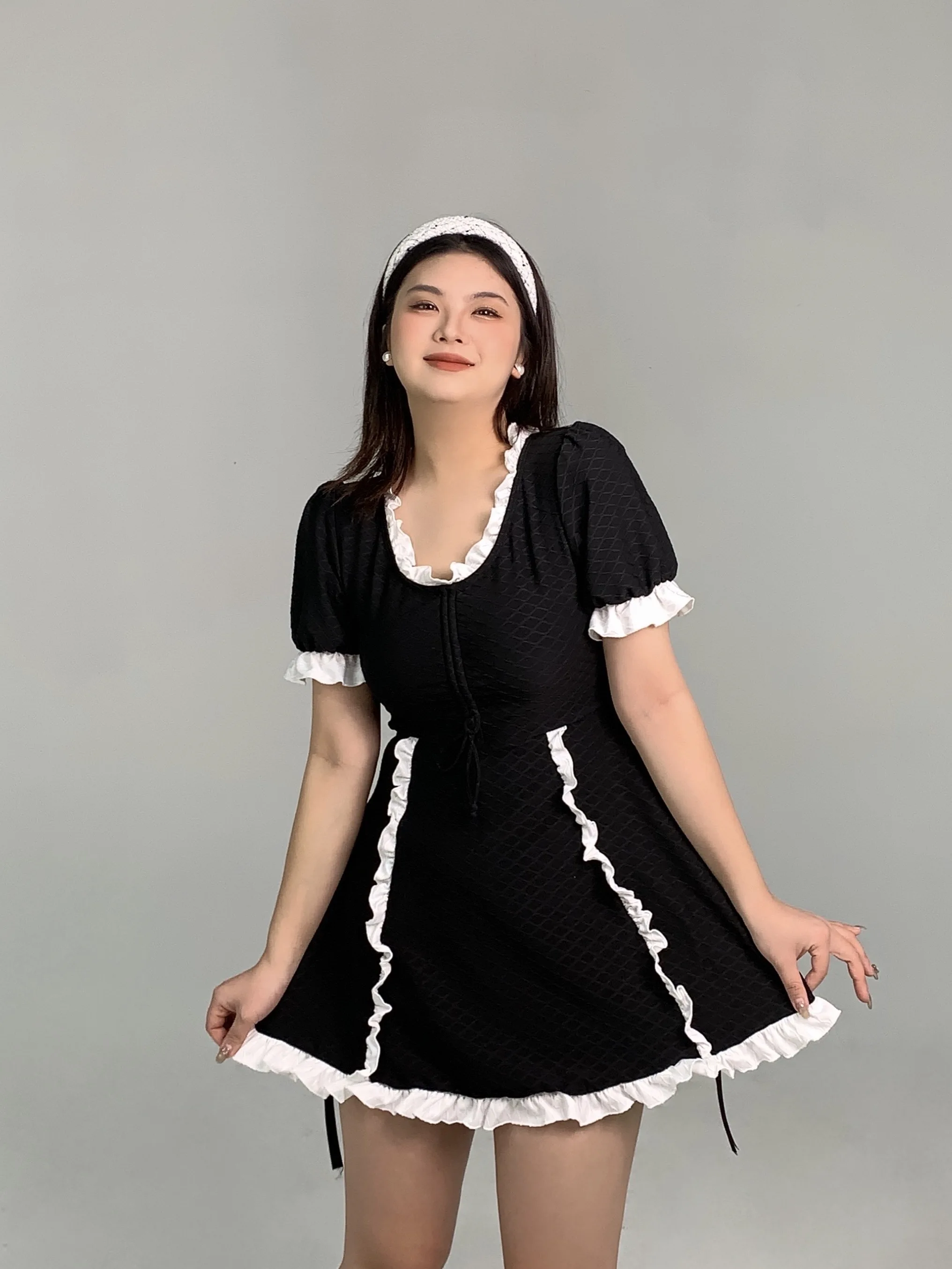 

XiaoNan Bikini Thermal Spring Vaion Women's Swimsuit Cover-Up Slimming Design Polyester Material Square Collar Online Excl...