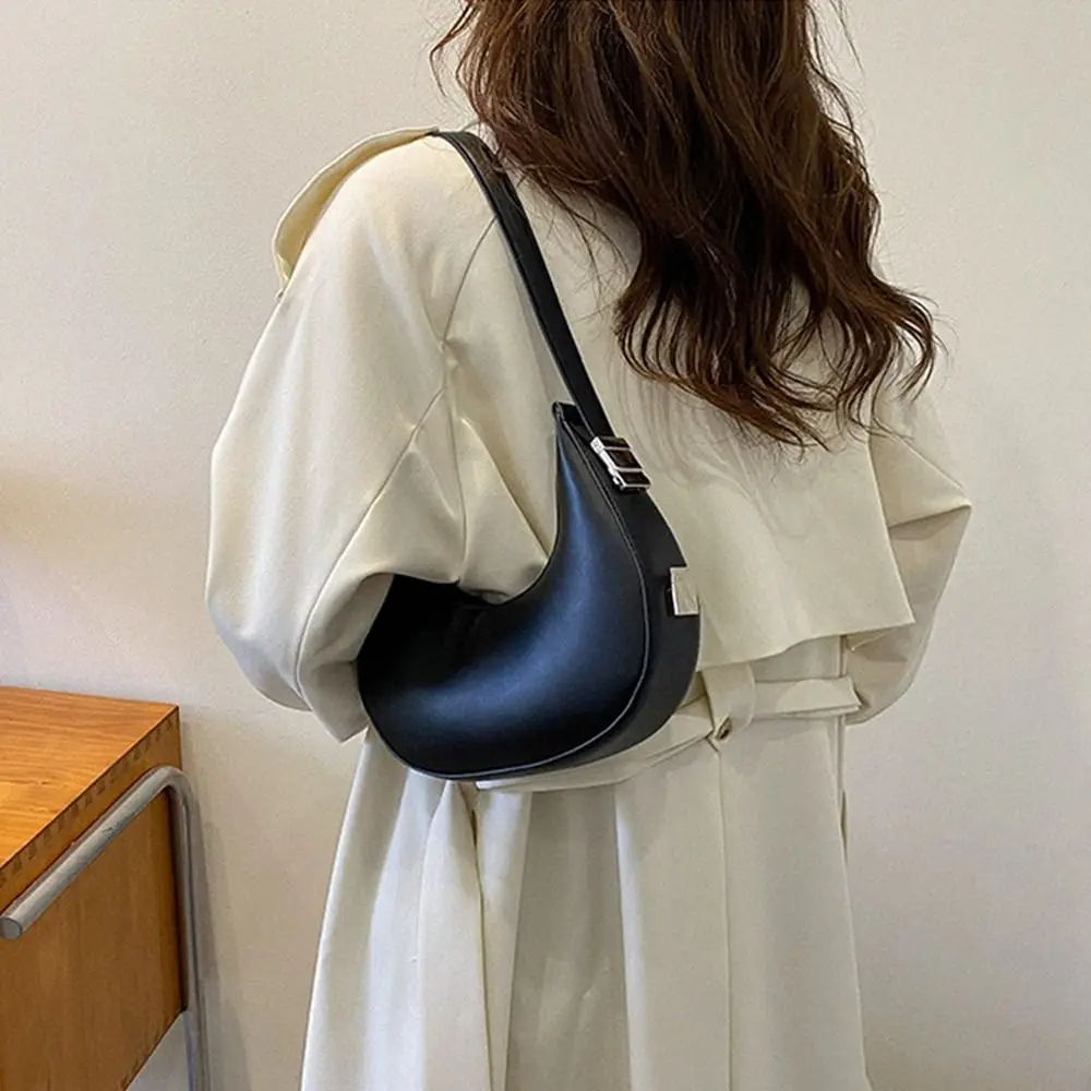 Modne damskie torebki z kopertówką Half Moon Solid Color PU Leather Underarm Bag Casual Female Tote Bags Lady Hobos Bags