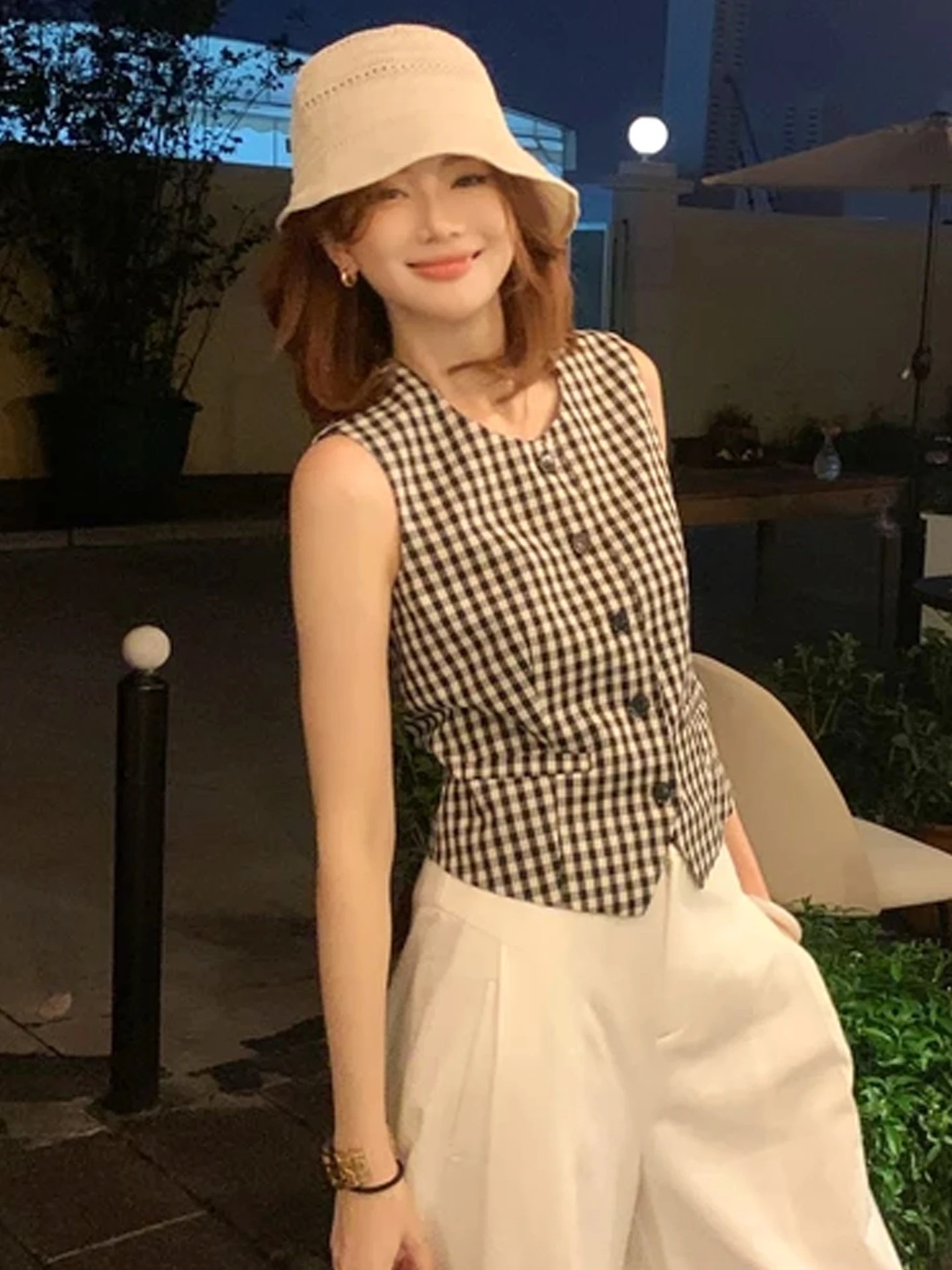 العصرية منقوشة Svel جولة Ne سترة المرأة الصيف Faionable حجم صغير فريد أعلى 2025 جديد Sle سترة المرأة عادية