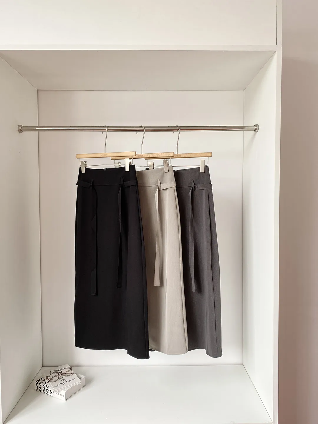 Minimalist Korean High Waist A-Line Draped  Skirt Spring New Commute Versatile Slimming Belted Midi Skirt Women's Fashion