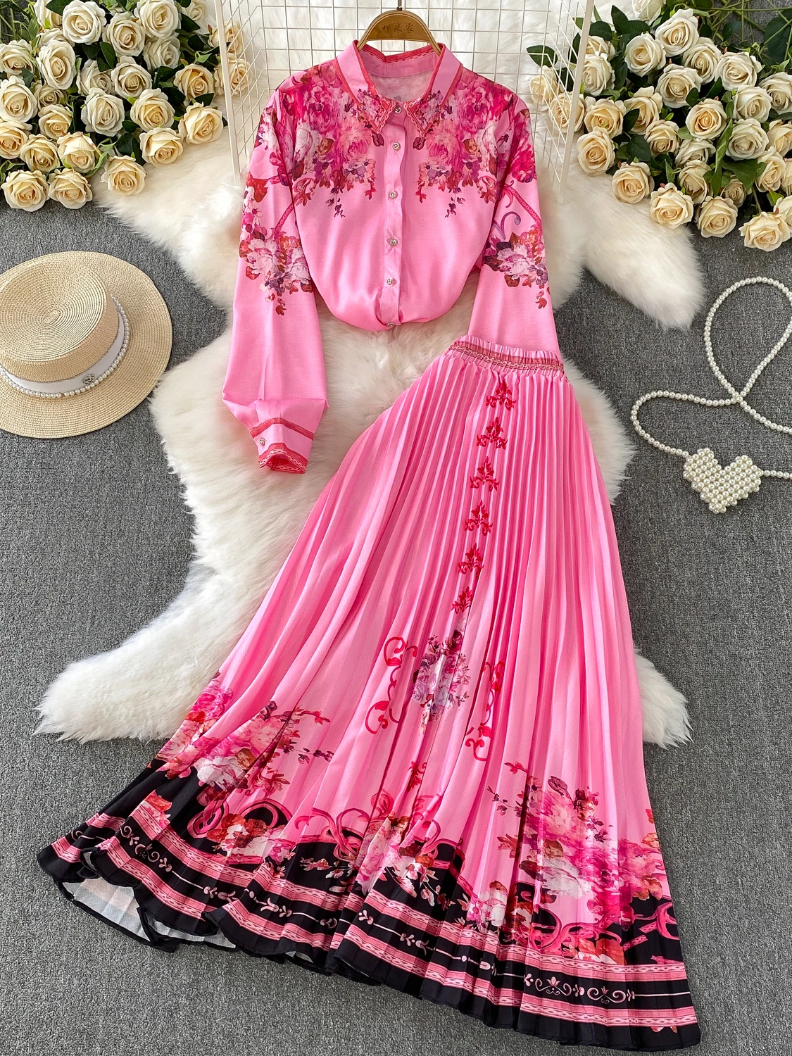 

Vintage Style Printed Single Breasted Turn-down Collar Long Sleeved Shirt+high Waist Slimming A-line Pleated Skirt Set