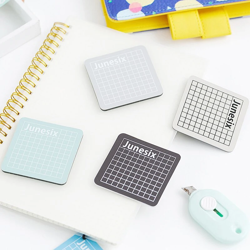 1PC 6*6cm PVC Mini Cutting Mat Board Hand Model 6x6cm Paper Cutting Pad