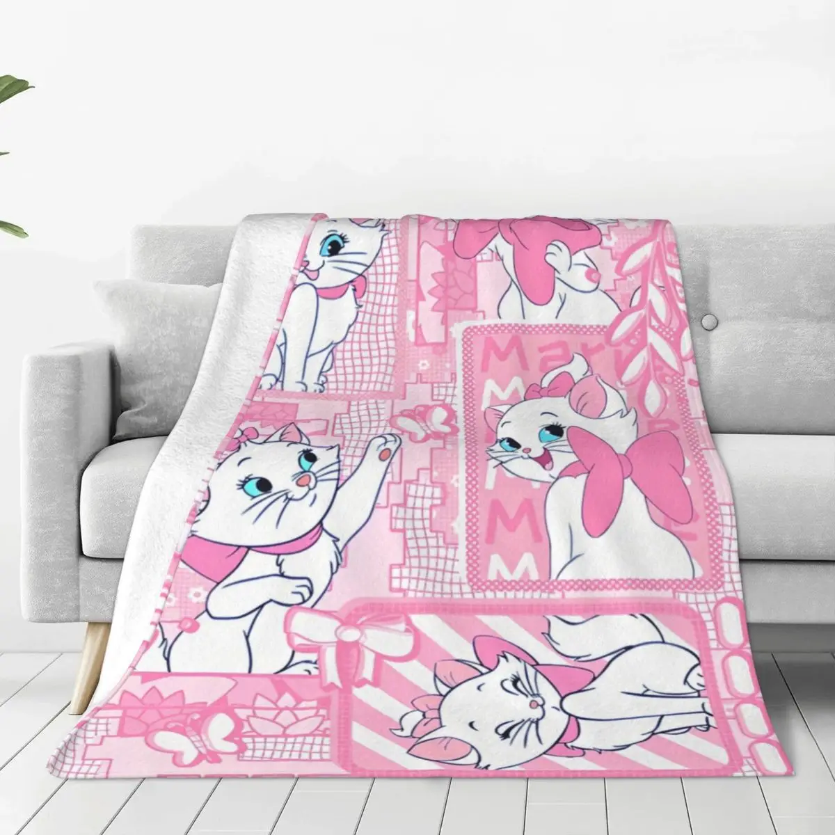 

The Aristocats Marie Cat Flannel Blanket Winter Animal Warm Soft Throw Blanket for Kids Adult Bedroom Bedspread
