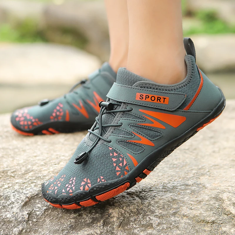 Summer explosive outdoor walking shoes men 38-47 large size sports shoes quick drying breathable non-slip water sports shoes