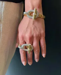 Nuovi braccialetti impermeabili con fibbia OT con zirconi cubici Braccialetti in acciaio inossidabile Regalo di gioielli senza appannamento per le donne Commerci all'ingrosso della fabbrica