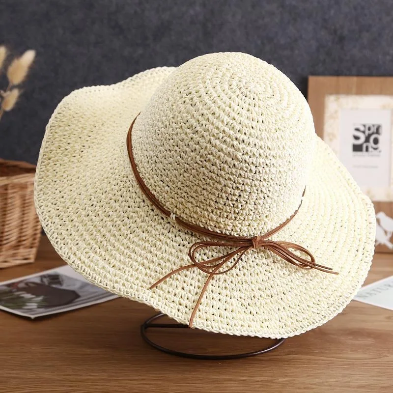 Style Foldable Wide Brim Straw Sun Hat  , Bow Decor Hollow Breathable Beach Vacation Cap, Fresh Summer Outdoor UV Protection