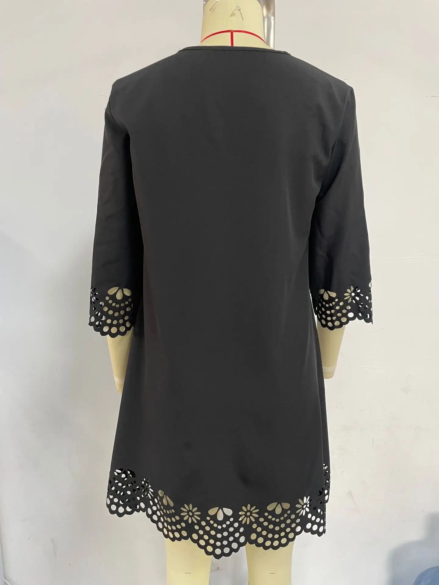 New Women's Dress V-neck Hollow Splicing Solid Color Half-sleeved Simple Casual Fashion Pull-out A-line Mini Skirt