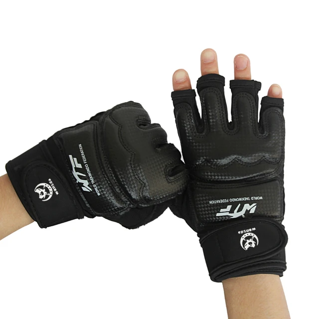 Wysokiej jakości rękawice do kickboxingu Rękawice MMA Muay Thai Trening Bokserski Sprzęt Walki Pół Rękawice PU Skóra Czarny Sprzęt Bokserski