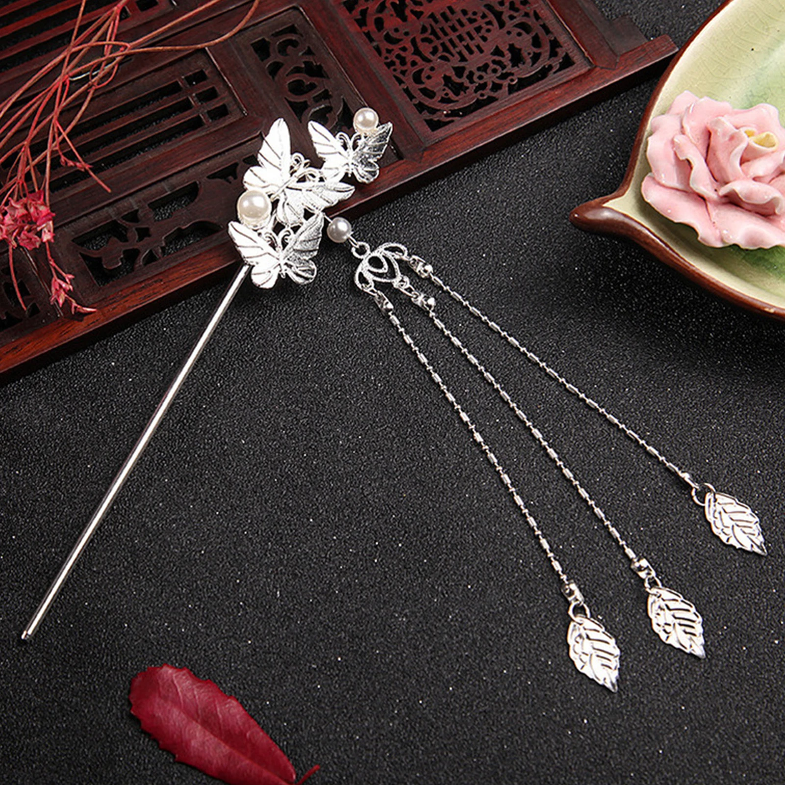 Metal Han Chinese Clothing Hair Chopsticks Vintage Butterfly Decor Hair Chopsticks for Women Girls and Hairdressing Salon