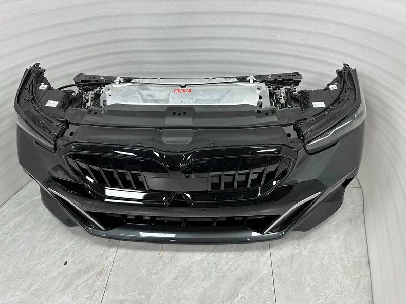 Suitable the 2024 for  5 Series G68/G60: Front Bumper Assembly, Grille, Radiator Frame, Cooling System, and Headlights