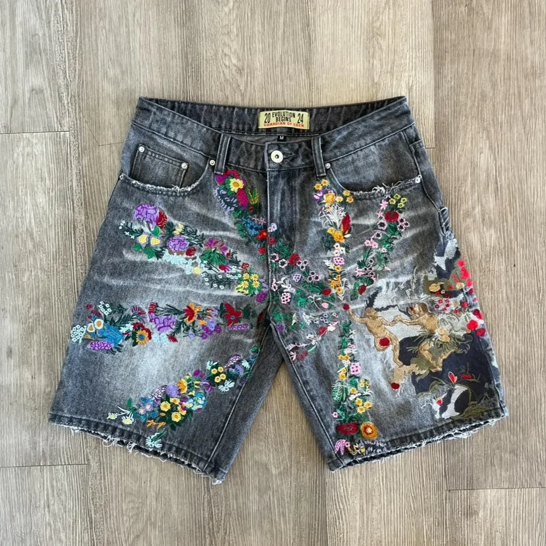 Streetwear Y2K New Shorts Hip Hop Painting Pattern Fully Embroidered Denim Shorts Men Women Harajuku Fashion Summer Denim Shorts