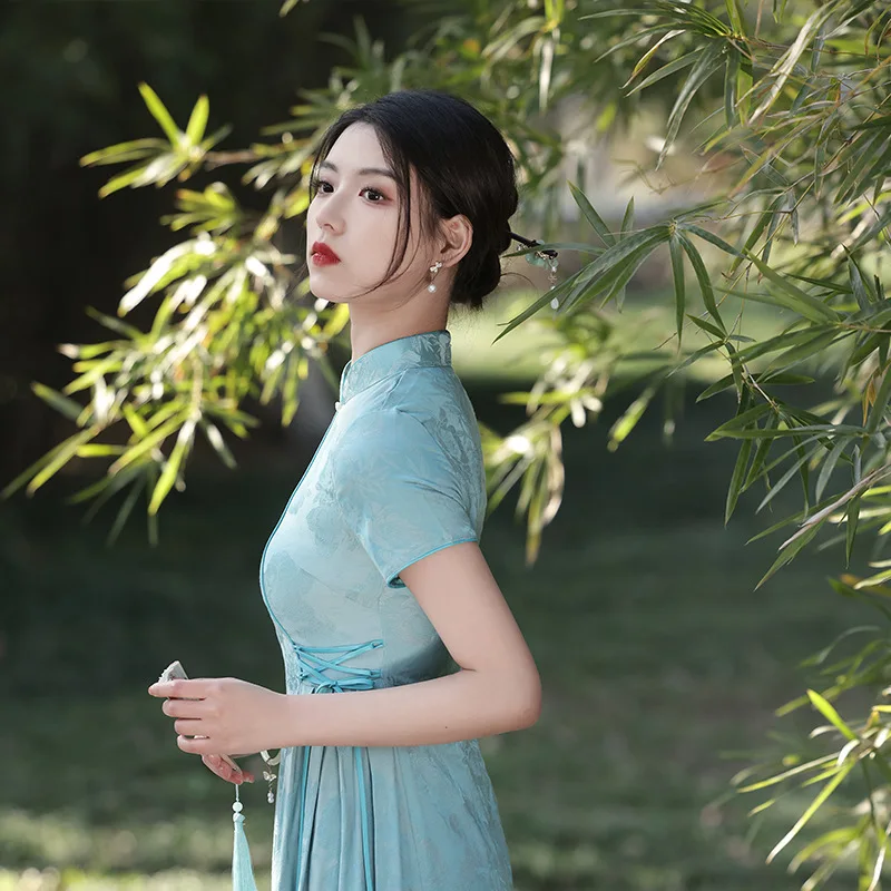 Yourqipao Frühling neue ao dai cheong sam Kleid langen Abschnitt verbessert chinesische traditionelle Cheong sams Qipao Kleid für Frauen