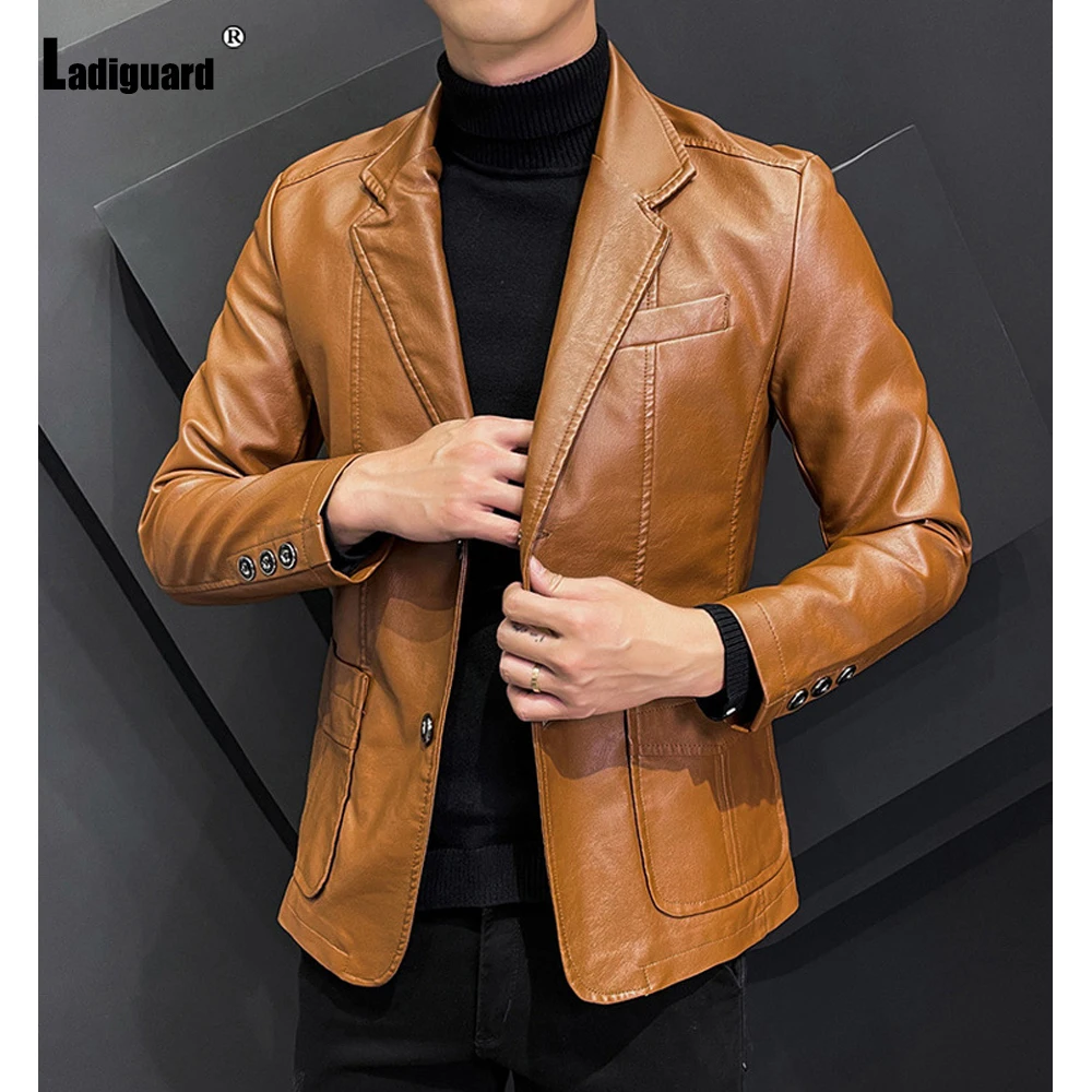 

Ladiguard 2023 Europe Style Cool Luxury Pu Jacket Mens Vintage Slim Faux Leather Jackets Men Fashion Street Pocket Top Outerwear