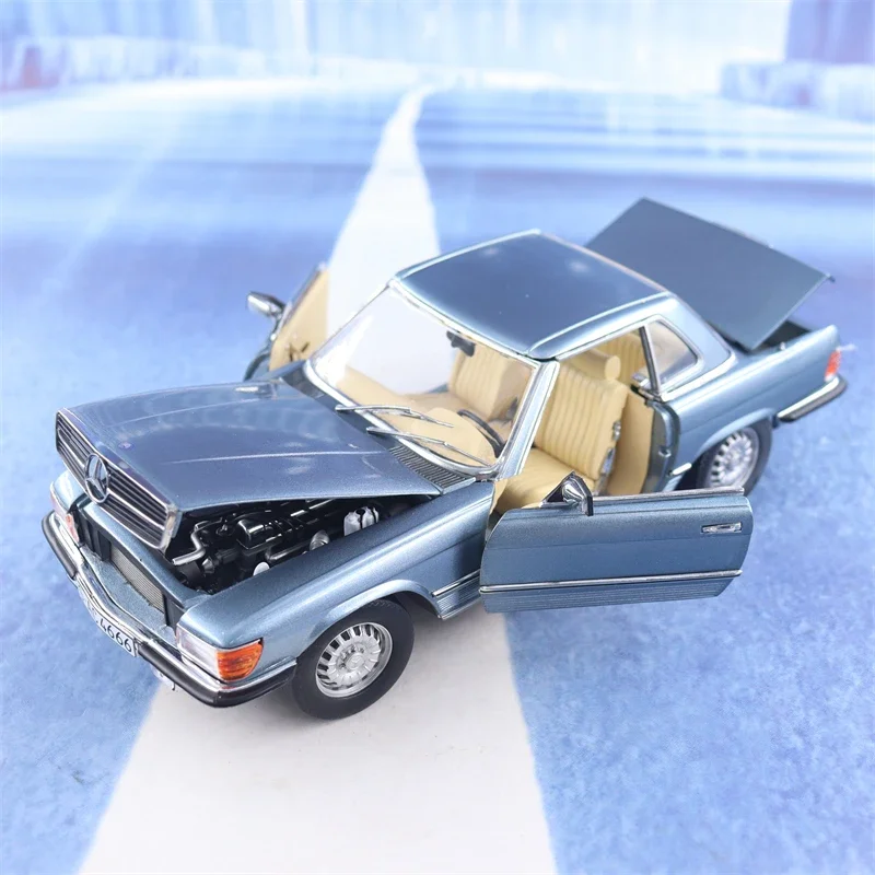 1:18 Mercedes-Benz 350 SL High Simulation Diecast Car Metal Alloy Model Car Children\'s toys collection gifts P80