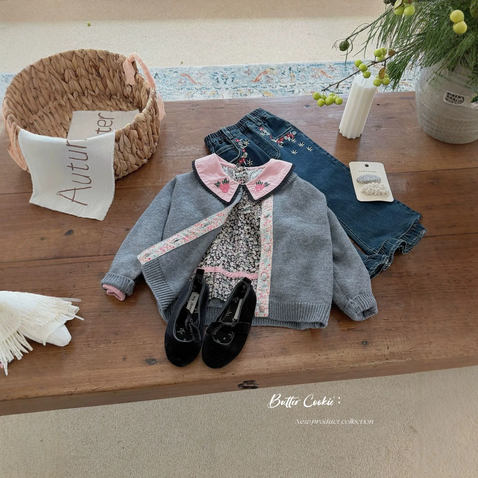 Girls Shirt 2026 Spring and Autumn New Children's Clothing Korean Style Girl Baby Round Collar Princess Palace Doll Shirt
